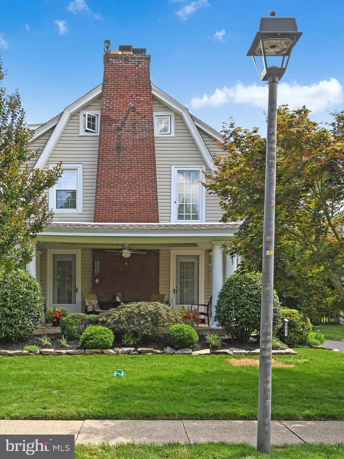 Drexel Hill, PA 19026,527 HAMPSHIRE RD
