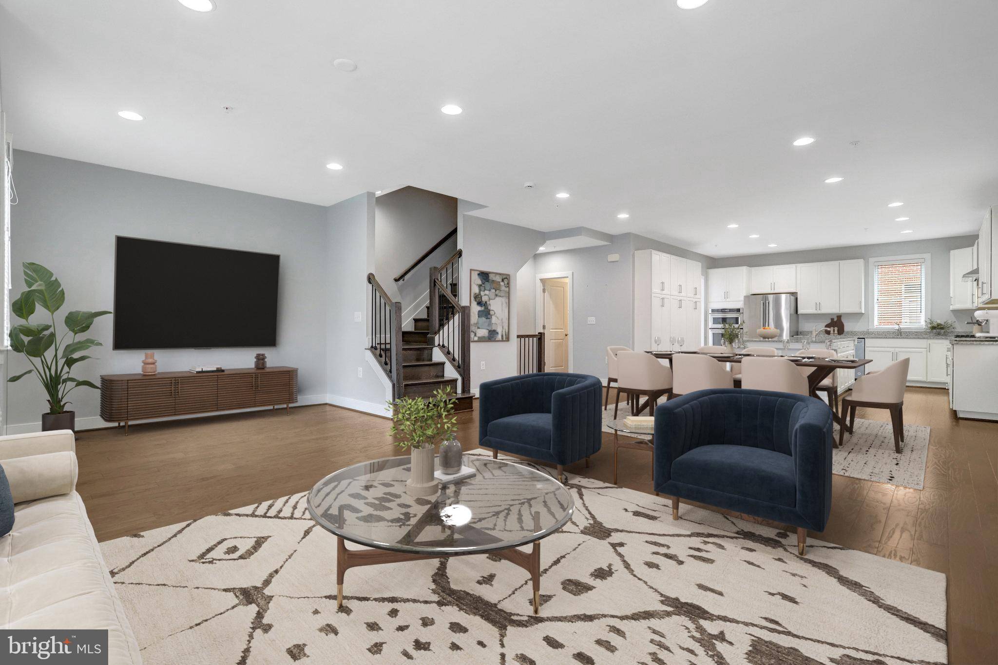 Alexandria, VA 22301,721 WATSON ST