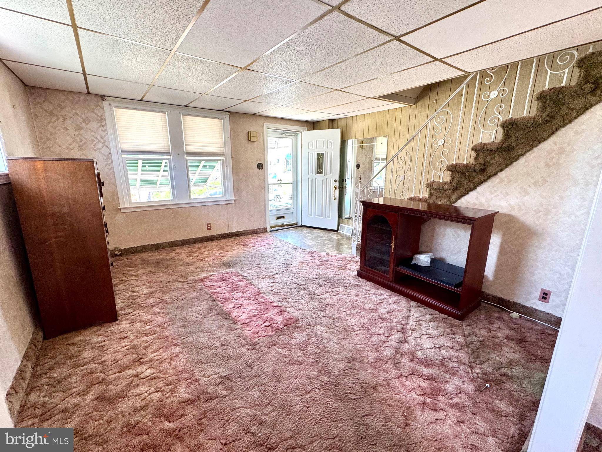Philadelphia, PA 19153,2506 S 75TH ST