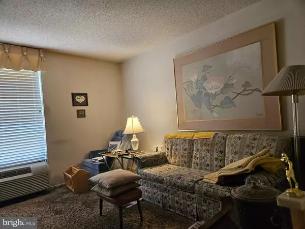 Plymouth Meeting, PA 19462,666 W GERMANTOWN PIKE #1716