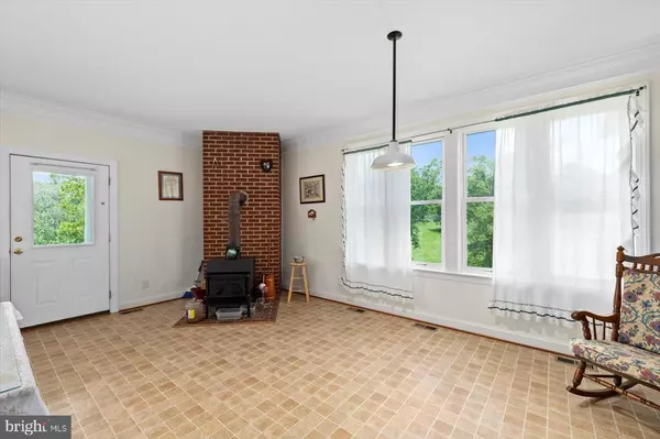 Gordonsville, VA 22942,16150 MADISON RUN RD