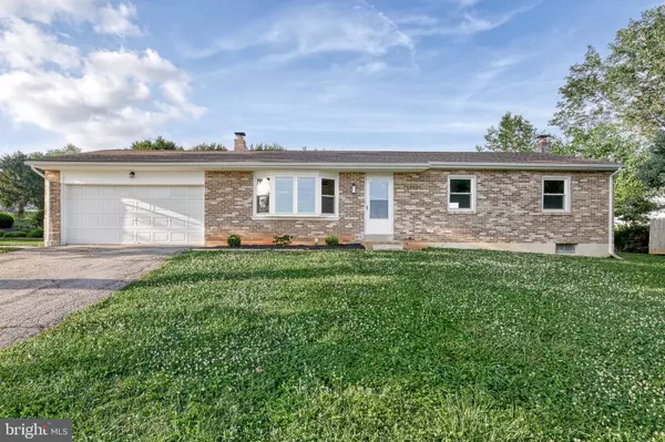26 INDEPENDENCE DR, New Freedom, PA 17349