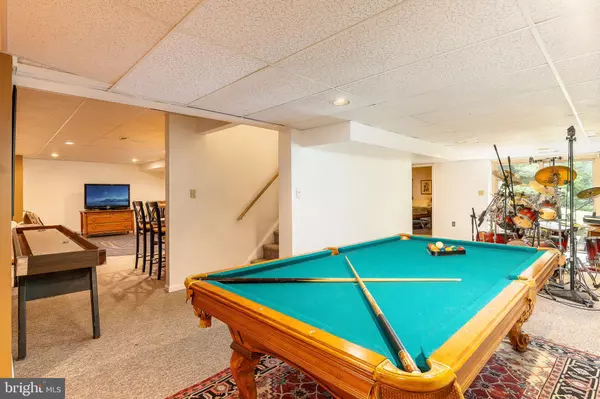North Wales, PA 19454,118 DAVIS DR