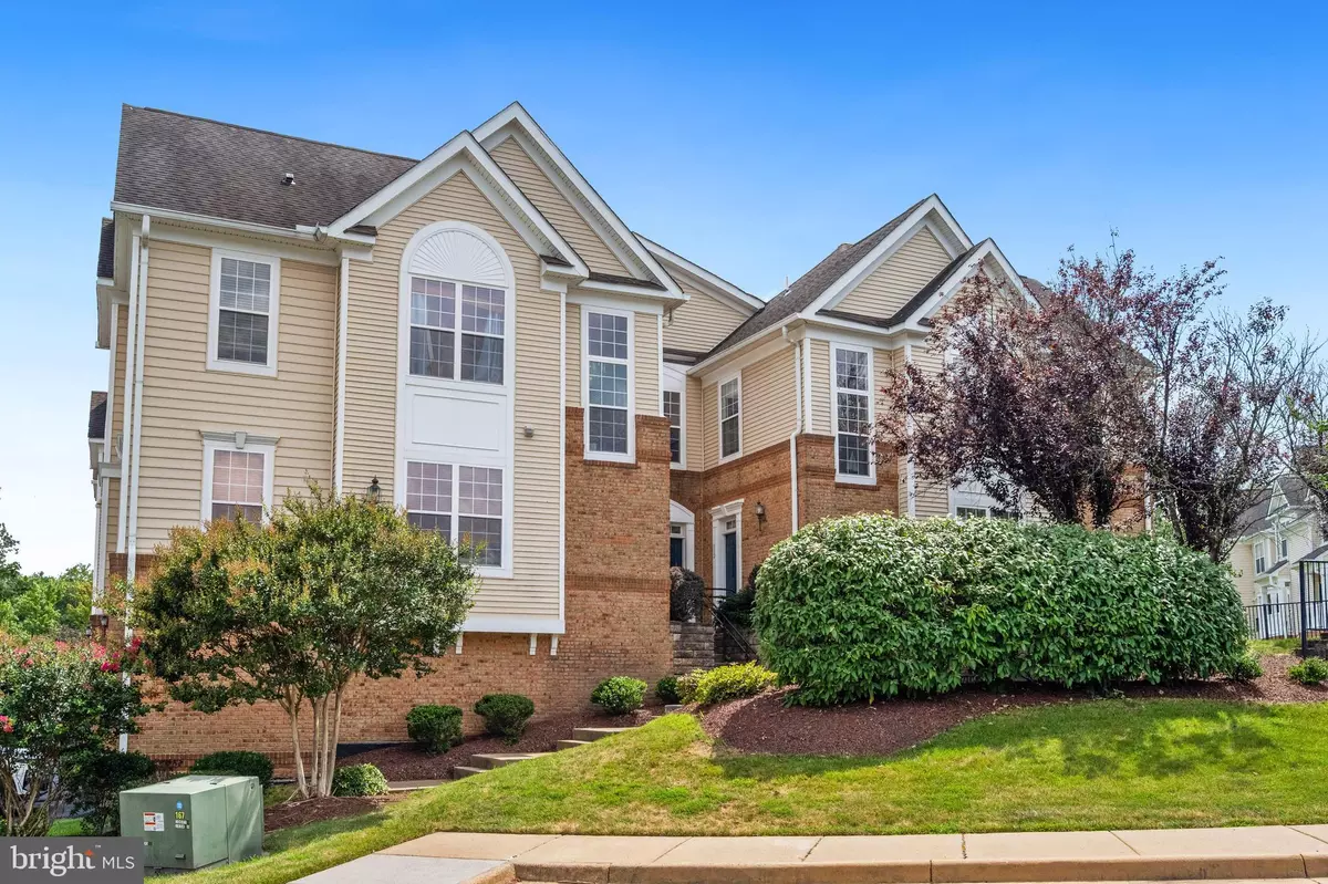 Ashburn, VA 20147,43905 HICKORY CORNER TER #112