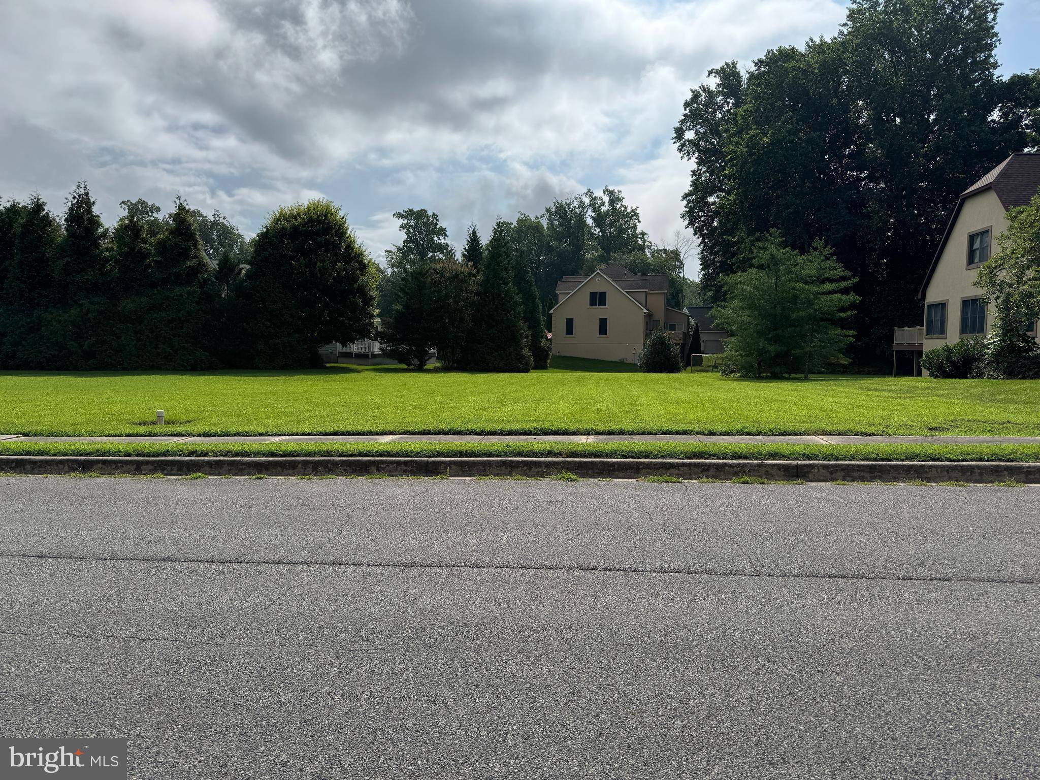 Dover, DE 19904,12 BALTRAY RD