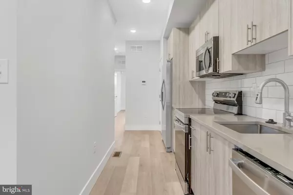 Philadelphia, PA 19140,1243 W WESTMORELAND ST #1
