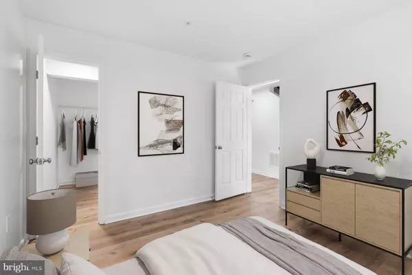 Columbia, MD 21045,7022 DASHER FARM CT