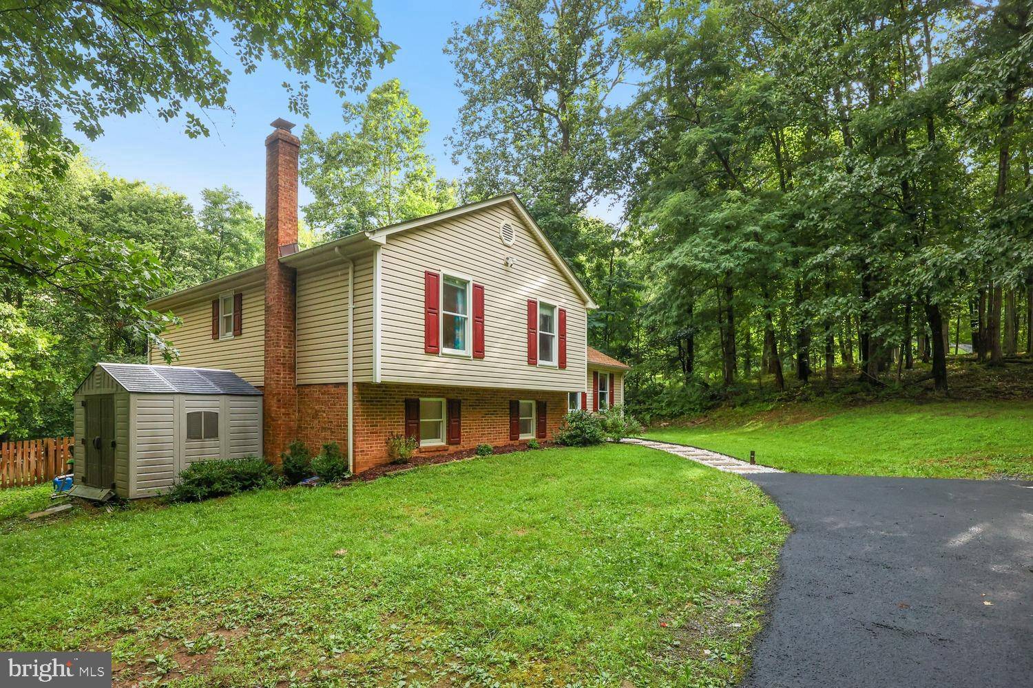 Front Royal, VA 22630,60 HIGH KNOB CT