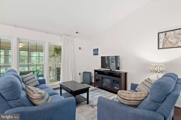 Rockville, MD 20852,5713 BREWER HOUSE CIR #302