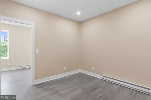 Philadelphia, PA 19133,2839 N 9TH ST #1