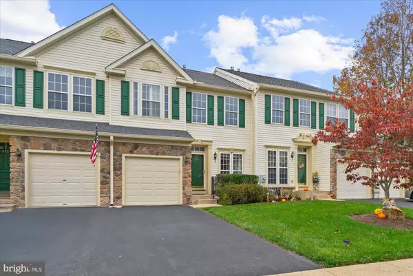 813 GERANIUM DR, Warrington, PA 18976