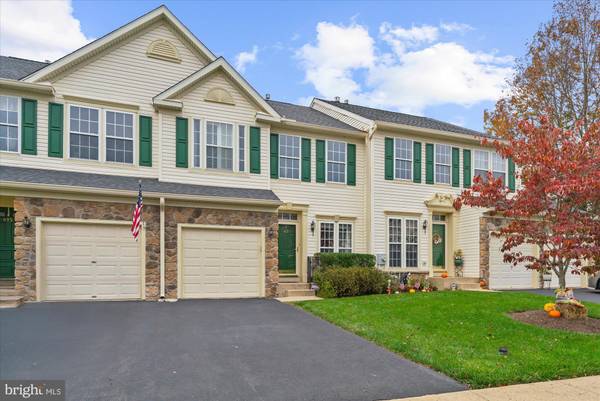 813 GERANIUM DR, Warrington, PA 18976
