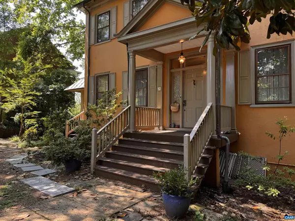 29 UNIVERSITY CIR #A, Charlottesville, VA 22903