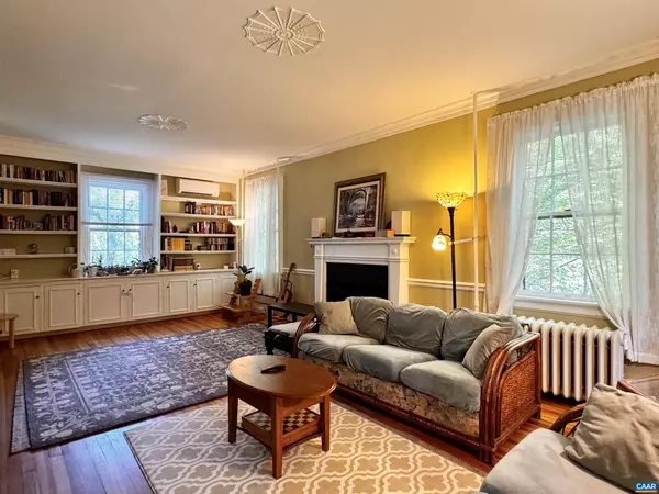 Charlottesville, VA 22903,29 UNIVERSITY CIR #A