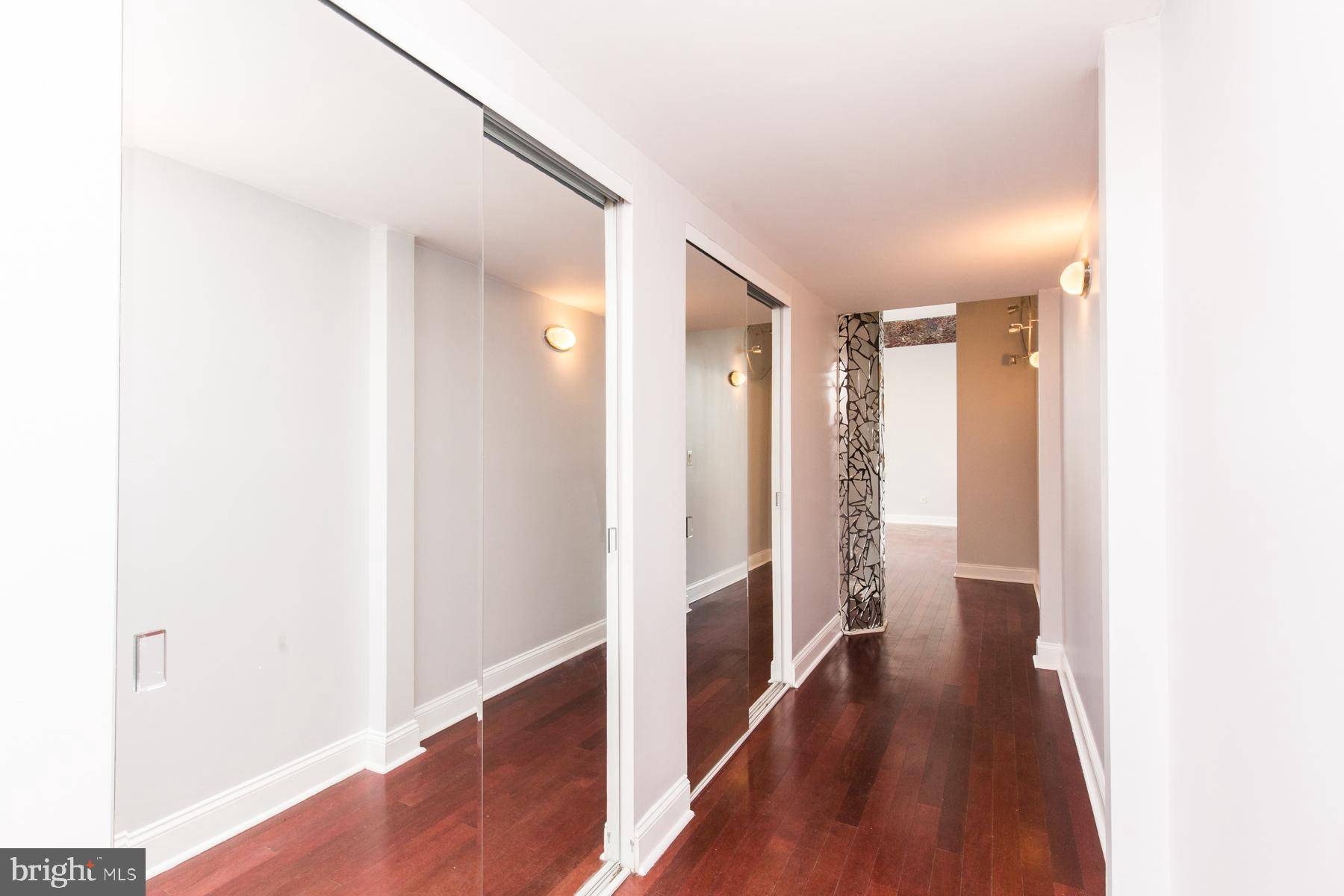 Philadelphia, PA 19146,1100 S BROAD ST #717C