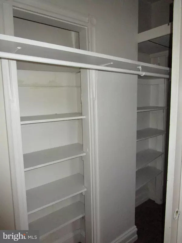 Philadelphia, PA 19151,818 WYNNEWOOD RD #3