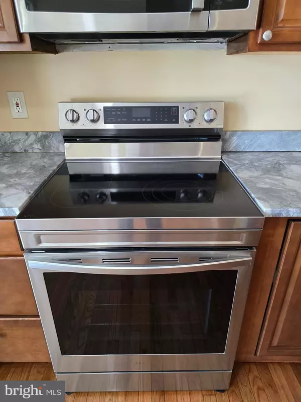 Woodbridge, VA 22193,5159 RACE POINTE PL