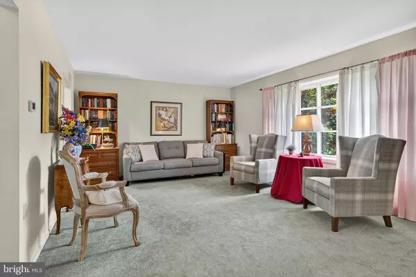 Reading, PA 19606,56 HEARTHSTONE DR
