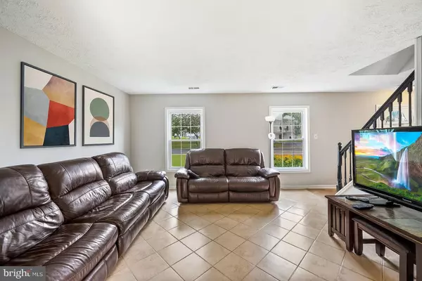 Fairfax, VA 22033,13201 JASPER RD