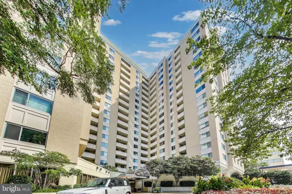 Chevy Chase, MD 20815,4601 N PARK AVE #902-B