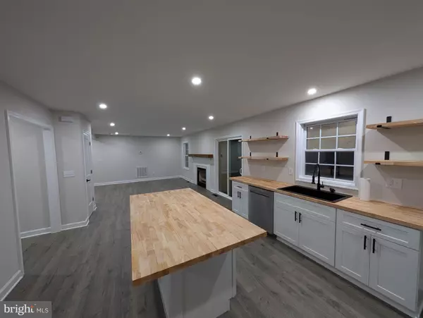 Louisa, VA 23093,3791 BYRD MILL RD