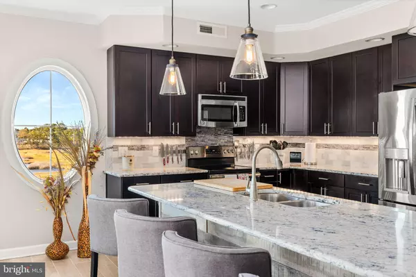 Selbyville, DE 19975,37286 LIGHTHOUSE RD #210