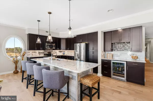 Selbyville, DE 19975,37286 LIGHTHOUSE RD #210