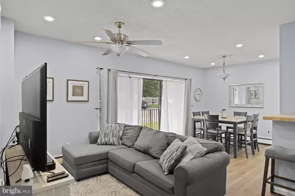 Cherry Hill, NJ 08002,111 CHESTNUT ST #113