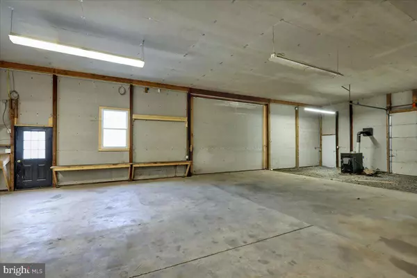 Mohnton, PA 19540,188 HICKORY RD