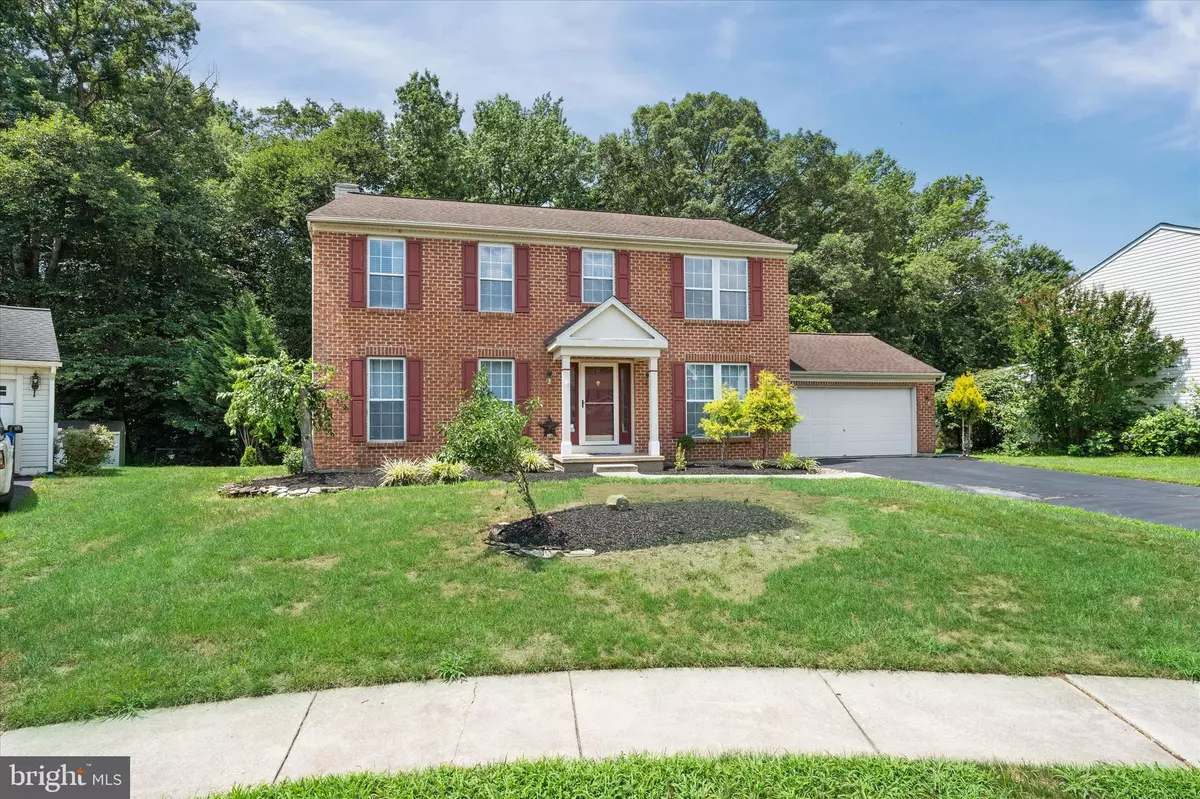 Newark, DE 19702,10 CASTLEGATE CT