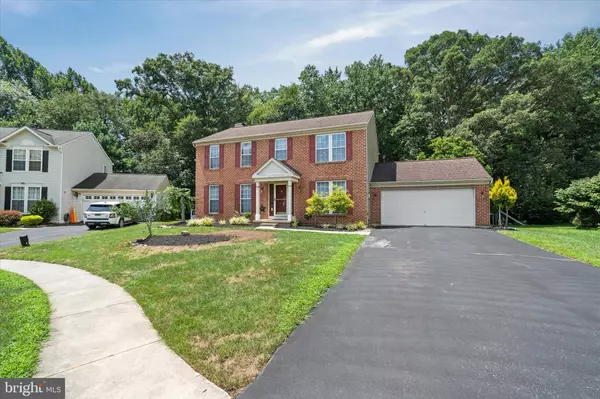 Newark, DE 19702,10 CASTLEGATE CT