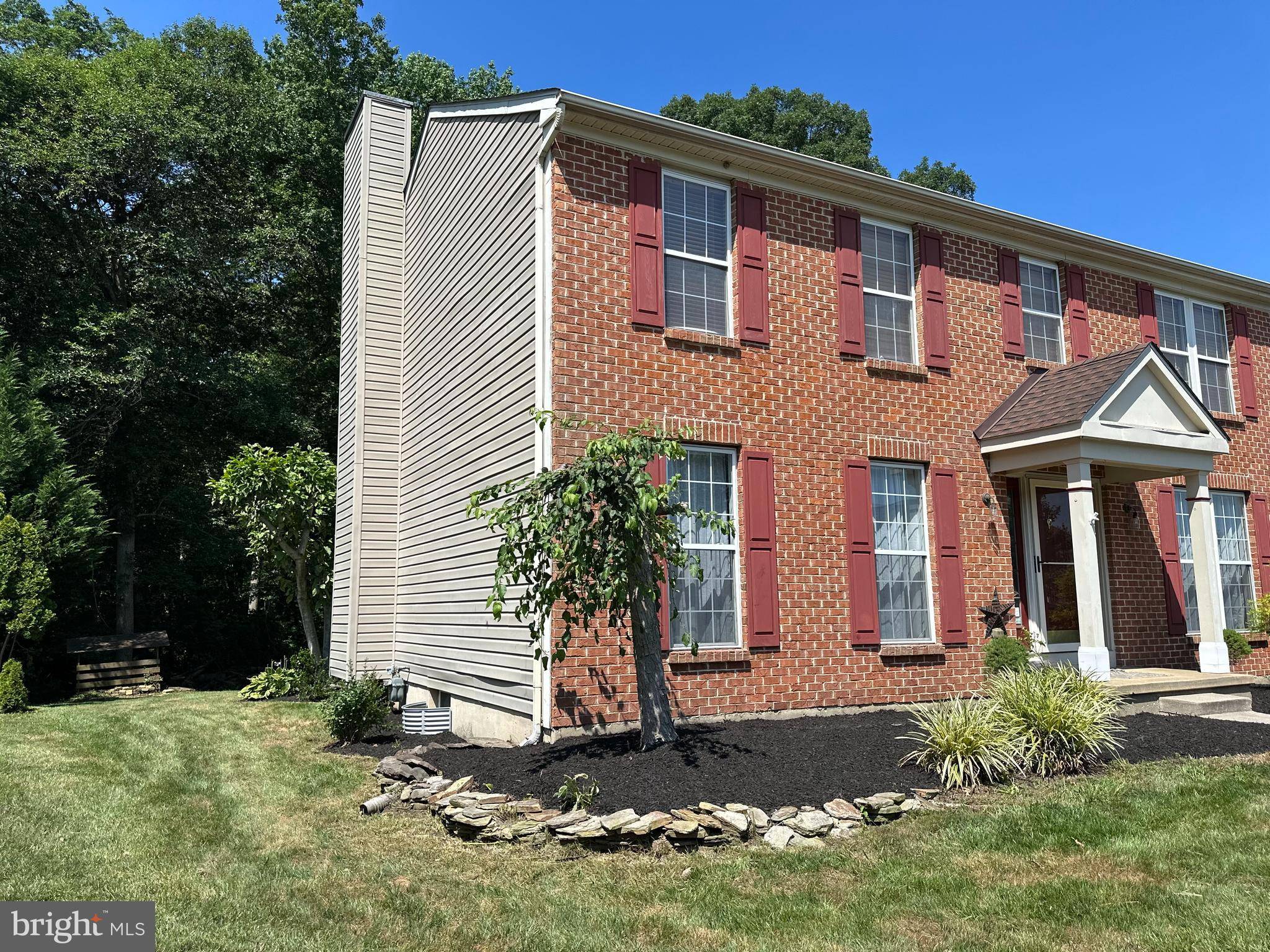 10 CASTLEGATE CT, Newark, DE 19702
