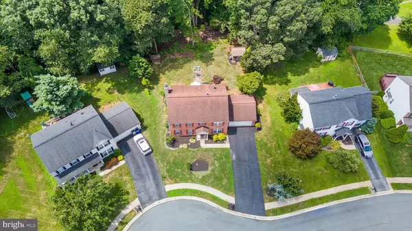 Newark, DE 19702,10 CASTLEGATE CT