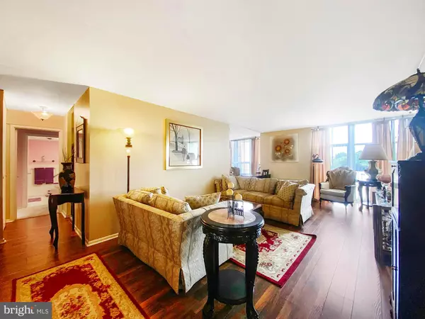 3600 CONSHOHOCKEN AVE #909, Philadelphia, PA 19131