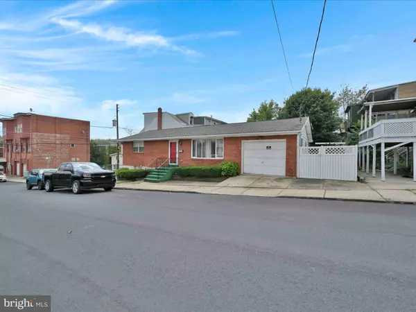 Shenandoah, PA 17976,22 W CHERRY ST