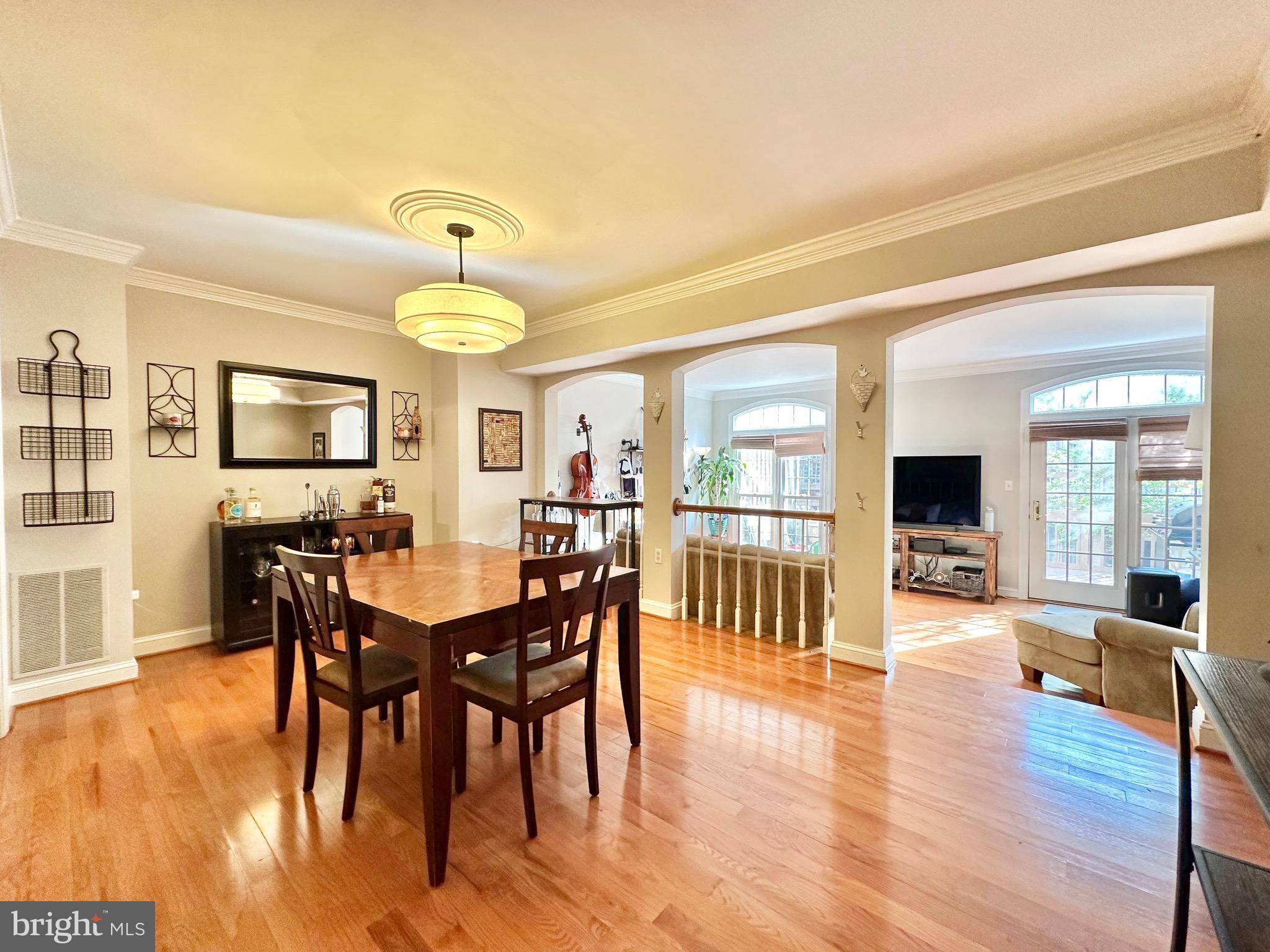 Springfield, VA 22150,6539 MILVA LN