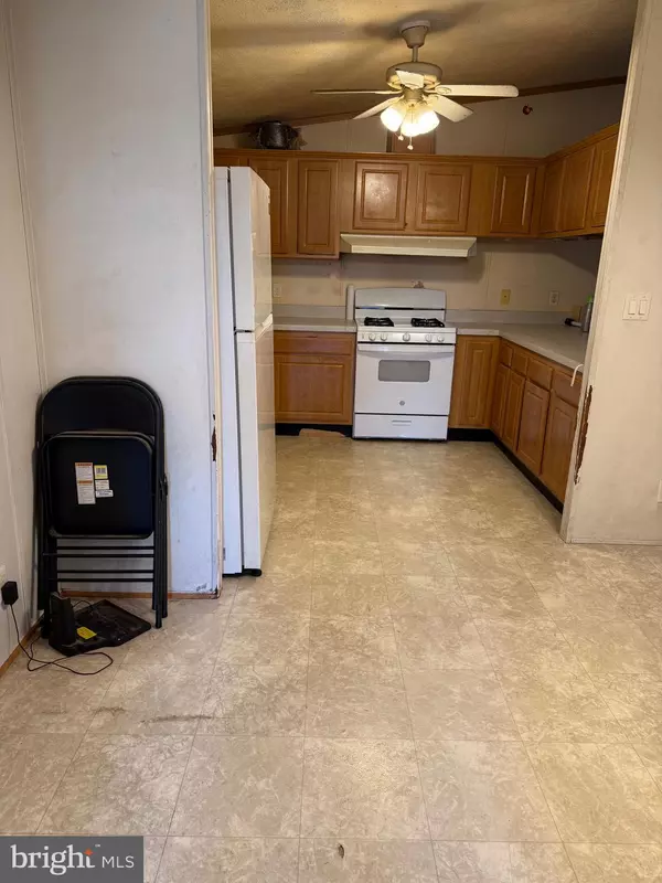 Kutztown, PA 19530,45 EAGLE ST