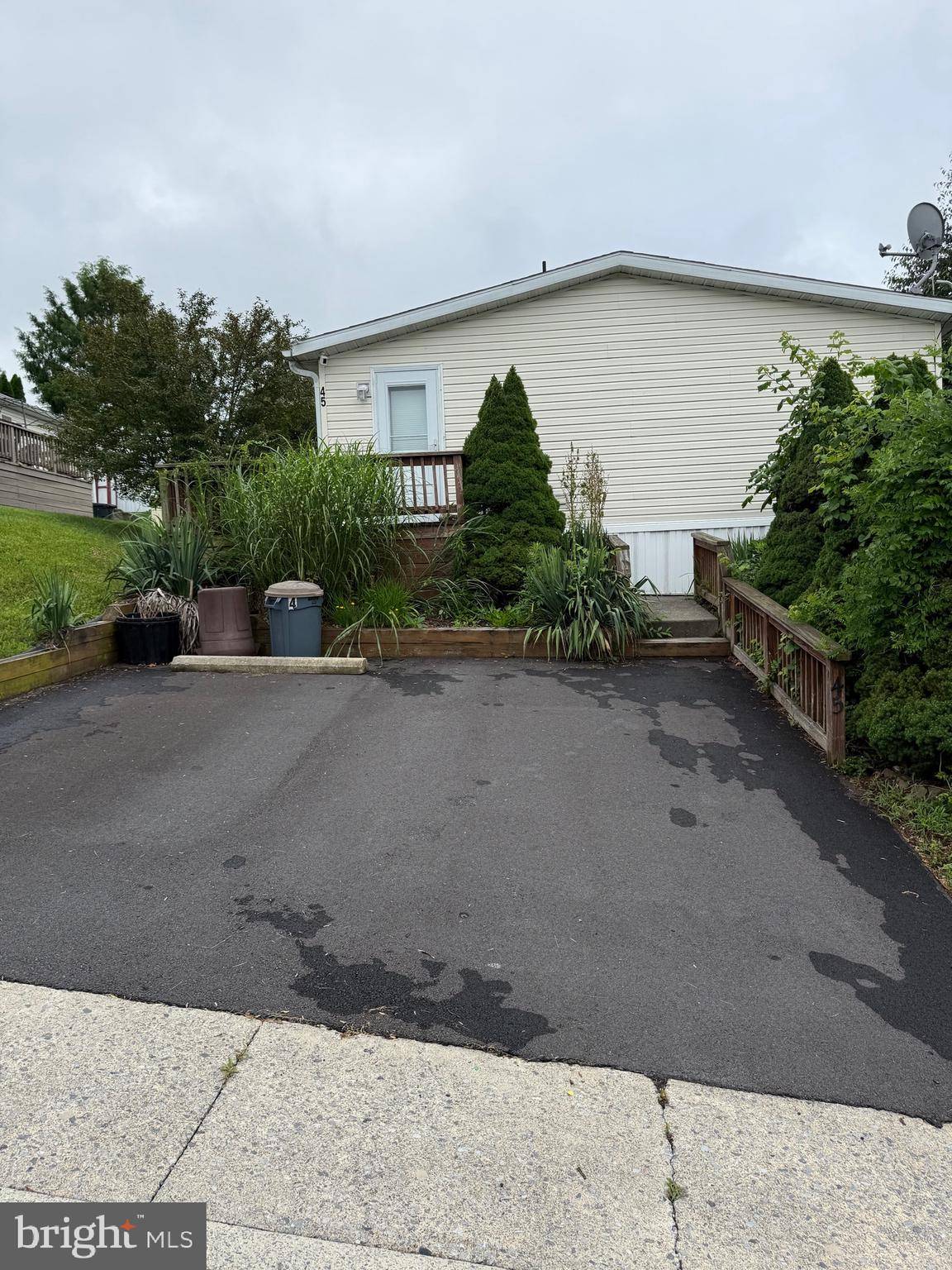 Kutztown, PA 19530,45 EAGLE ST