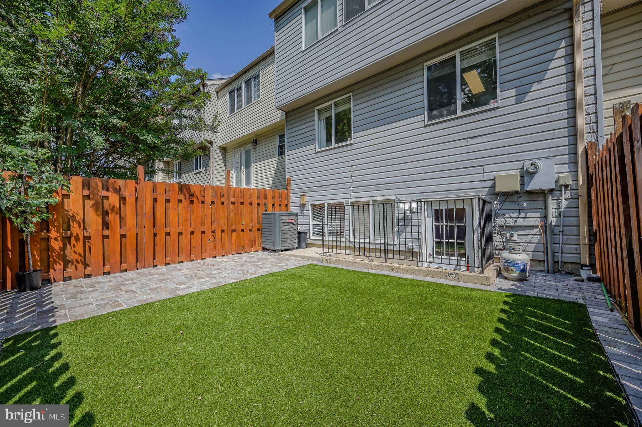 Woodbridge, VA 22191,14727 WINDING LOOP