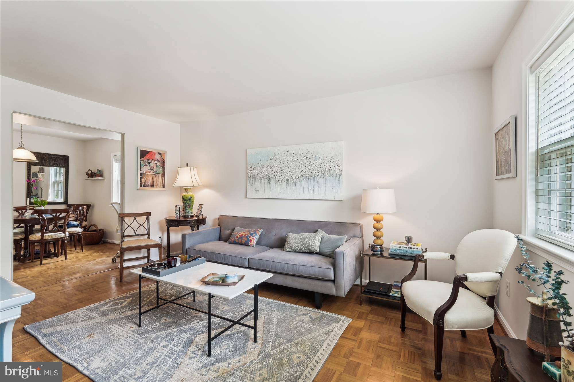 Chevy Chase, MD 20815,6672 HILLANDALE RD #37
