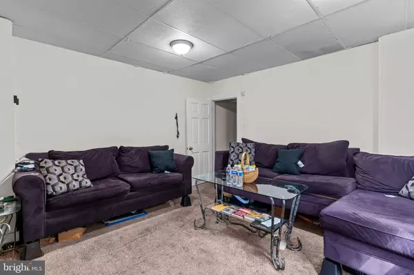 Penndel, PA 19047,35 W LINCOLN HWY