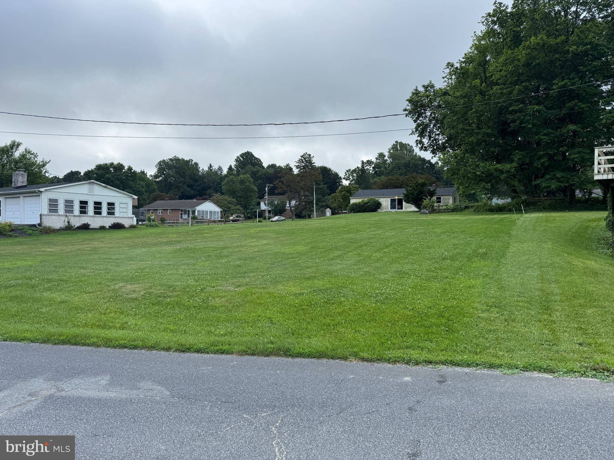 .34+/- ACRES SUMMIT FARM DRIVE, Blue Ridge Summit, PA 17214