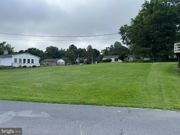 .34+/- ACRES SUMMIT FARM DRIVE, Blue Ridge Summit, PA 17214