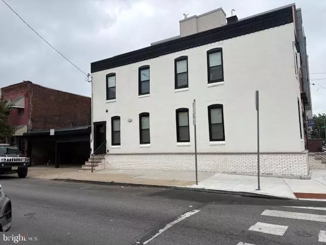 2061 TASKER ST, Philadelphia, PA 19145