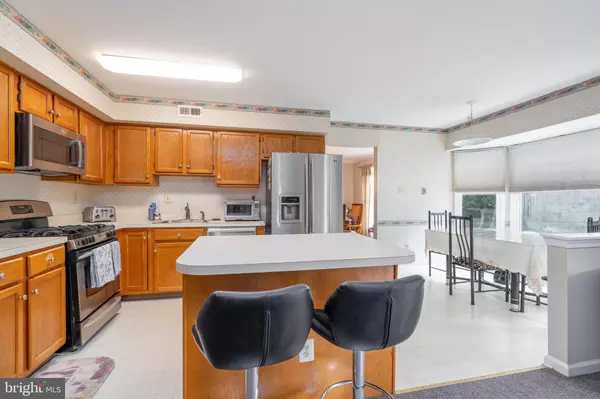 Newtown, PA 18940,5 BOLTON CIR