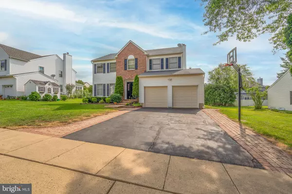 Newtown, PA 18940,5 BOLTON CIR
