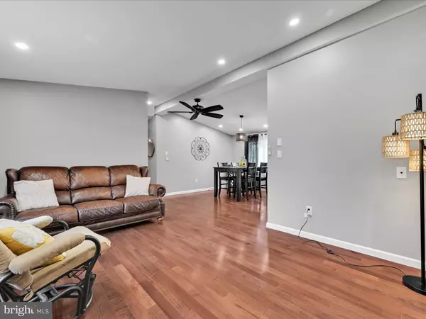 Pottsville, PA 17901,14 N 24TH ST