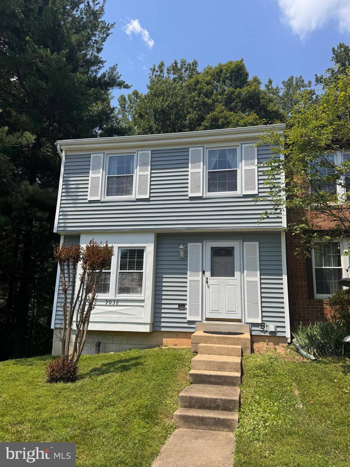 9032 GOLDEN LEAF CT, Springfield, VA 22153
