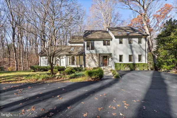 Great Falls, VA 22066,255 JEFFERY LN