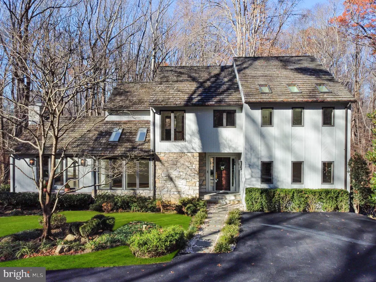 Great Falls, VA 22066,255 JEFFERY LN